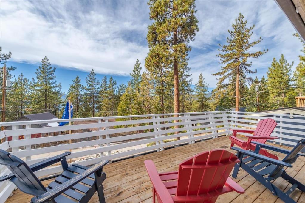 Lake Views, Pet-Friendly Cabin With Hot-Tub In King'S Beach 킹스비치 외부 사진
